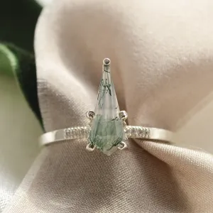 Exclusive kite moss agate ring with diamonds INA Thumbnail
