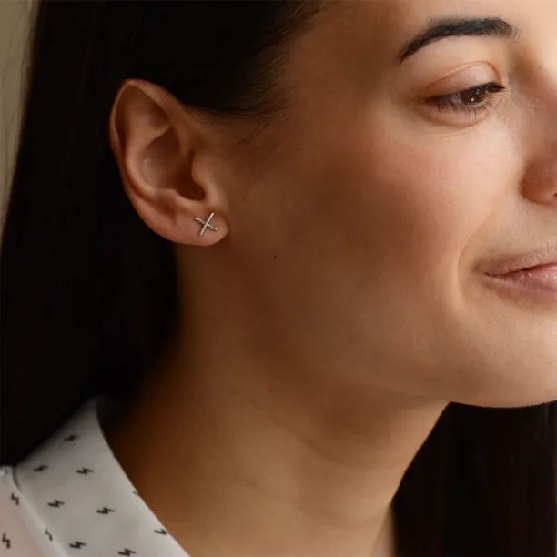 Gold minimalist stud earrings CROSS Image