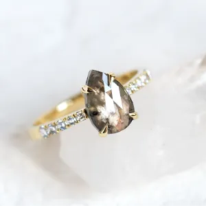 Gold vintage ring with salt and pepper diamond FERGAL Thumbnail