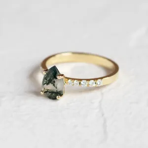 Gold ring with pear moss agate and diamonds EALGA Thumbnail