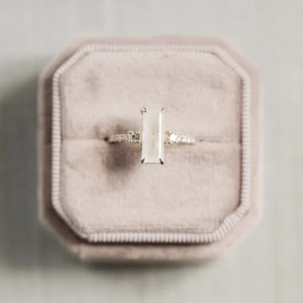 Gold baguette moonstone ring with side diamonds TIGE Image