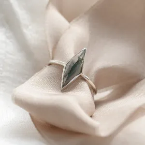 Gold ring with kite moss agate FINOLA Thumbnail