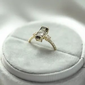 Gold ring with rutilated quartz and diamonds LIAM Thumbnail
