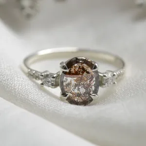 Gold vintage ring with salt and pepper diamonds EITHNE Thumbnail