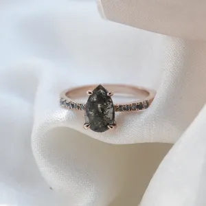 Vintage salt and pepper diamond engagement ring GRIONA Thumbnail
