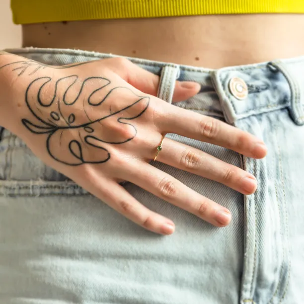 Emerald stackable fine ring CARAGH Image