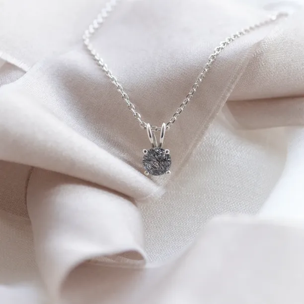 Simple natural rutilated quartz pendant KAYLEIGH Image