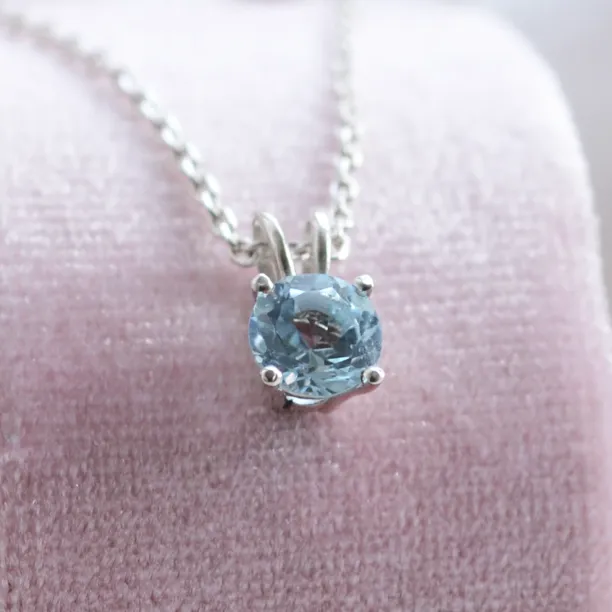 Minimalist gold necklace with aquamarine SINEAD Image