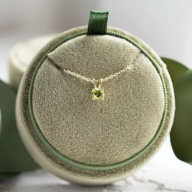 Gold peridot pendant LAOISE Image