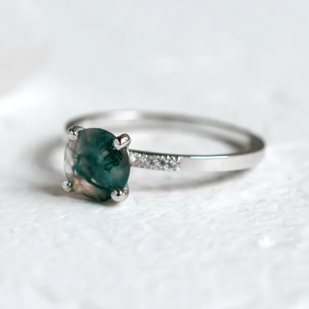 Engagement ring with moss agate and diamonds FIADH Image
