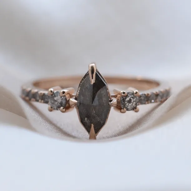 Vintage gold ring with marquise salt and pepper diamonds ROISIN Image