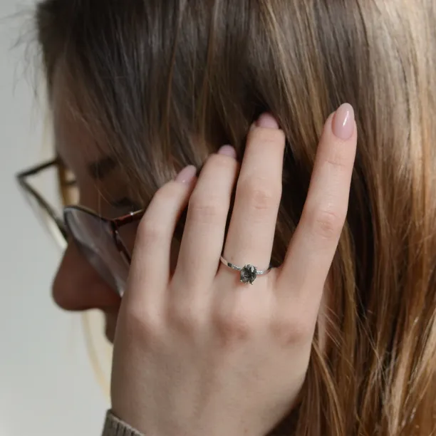 Gold ring with oval salt and pepper diamond ROXANE Image