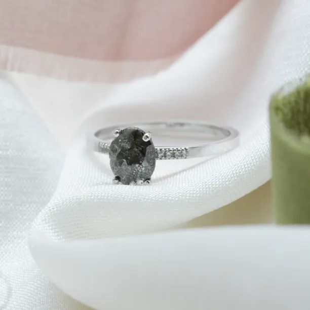 Gold ring with oval salt and pepper diamond ROXANE Image