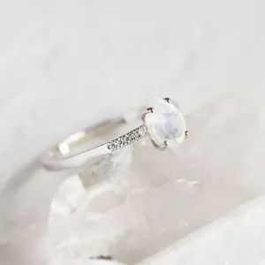 Gold ring with moonstone and diamonds ROXANE Thumbnail