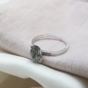 Minimalist ring with oval rutil quartz and diamonds ROXANE Thumbnail
