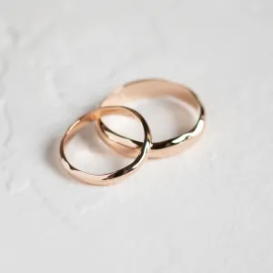 Irregular atypical wedding rings made of gold LUANA Thumbnail