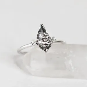 Minimalist ring with rutil quartz and diamonds KIRA