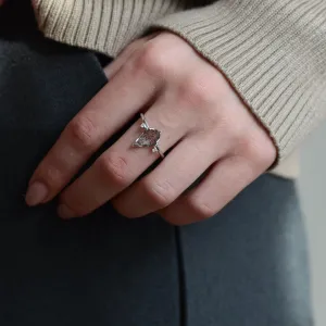 Minimalist ring with rutil quartz and diamonds KIRA Thumbnail