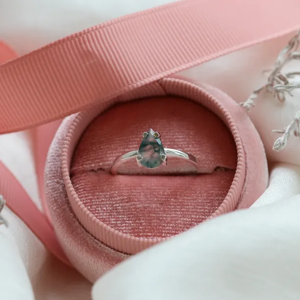 Gold ring with moss agate BERTA Image