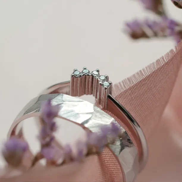 Gold ring with diamonds EMILIA Image