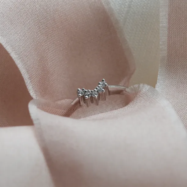 Gold ring with diamonds EMILIA Image