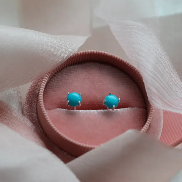 Gold earrings with turquoises FELI Image