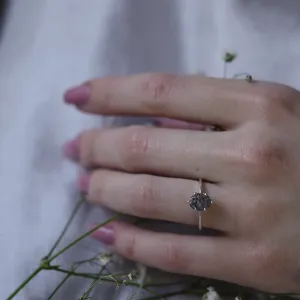 Gold ring with oval salt and pepper diamond OLLY Thumbnail