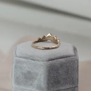 Slightly curved salt and pepper diamond ring FERO Thumbnail