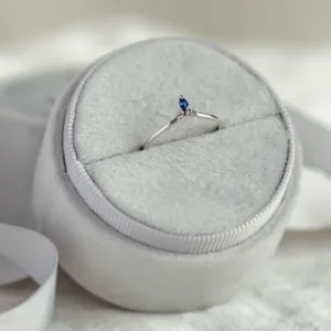 Minimalist ring with sapphire and two small diamonds JANIS Thumbnail