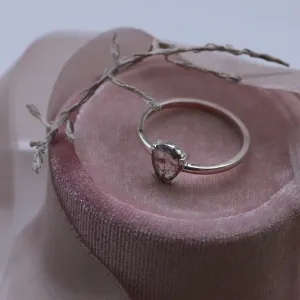 Gold ring with pear cut salt and pepper diamond Thumbnail