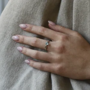 Gold ring with aquamarine and diamonds QUEEN Thumbnail