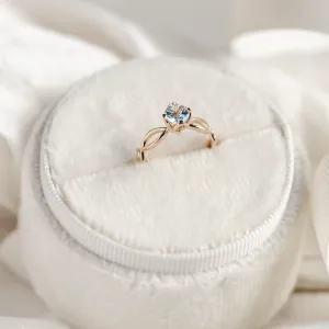 Gold ring with aquamarine and diamonds QUEEN Thumbnail
