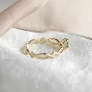 Gold ring with aquamarine and diamonds QUEEN Thumbnail