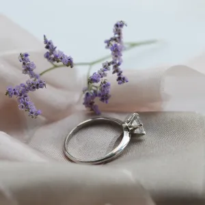 Gold ring with moonstone TONI Thumbnail