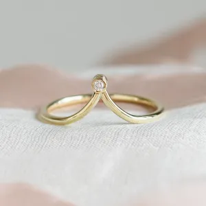 Gold minimalistic teardrop ring with diamond CAREN
