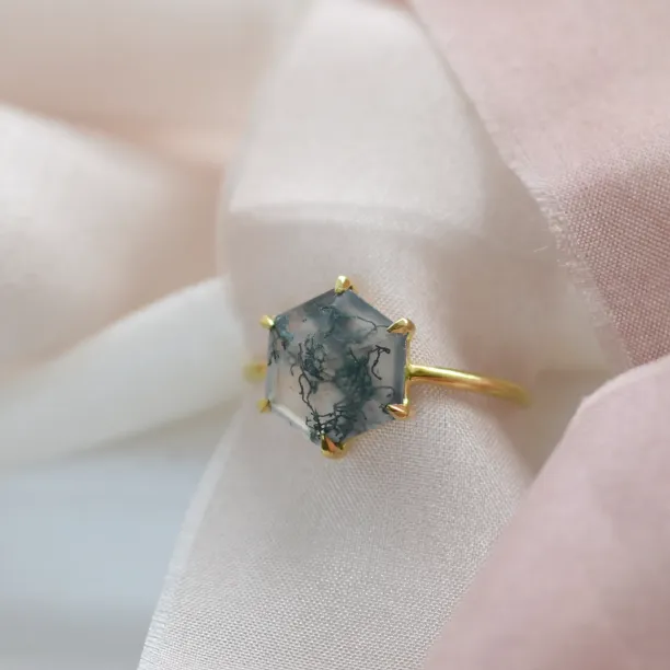 Gold ring with moss agate ELIONOR Image