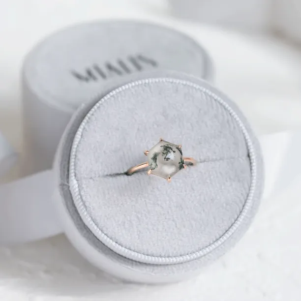 Gold ring with moss agate ELIONOR Image