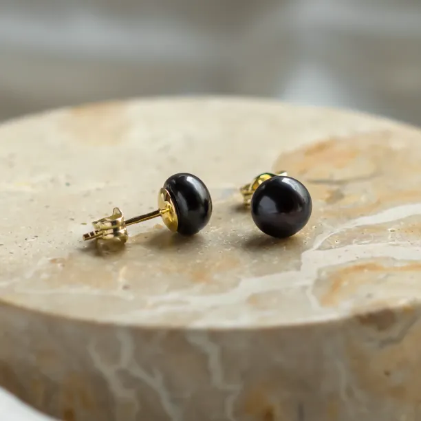 Black pearl studs VASKI Image
