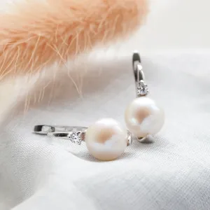 Essential pearl earrings KLANI Thumbnail