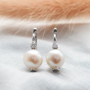 Essential pearl earrings KLANI Thumbnail