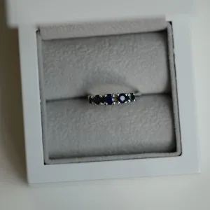 Gold ring with sapphires NIKKI Thumbnail