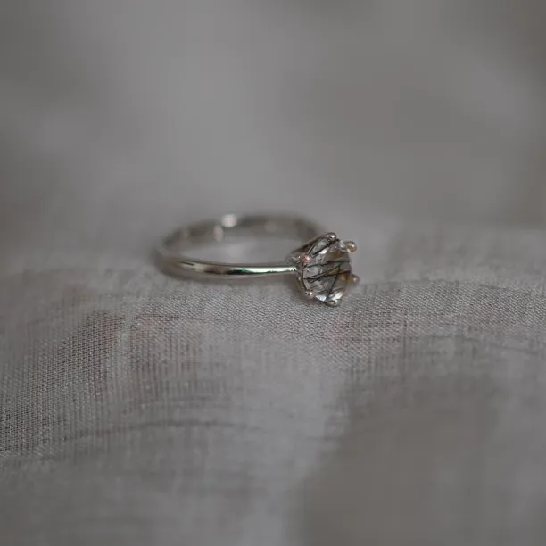 Rutile quartz gold ring STAIM Image