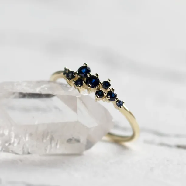 Gold cluster ring with sapphires CLARA Image