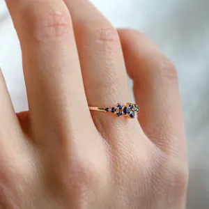 Gold cluster ring with sapphires CLARA Thumbnail