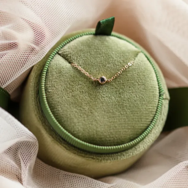 Gold bracelet with a black diamond BALA Image