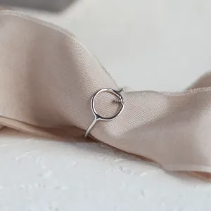 Gold minimalist ring with salt and pepper diamond MERIDA Thumbnail