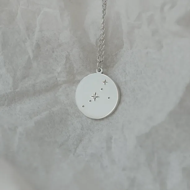 Gold pendant with a diamond ONTE Image