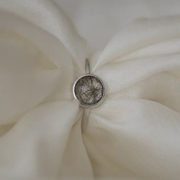 Gold ring with rutile quartz GRANADA Image