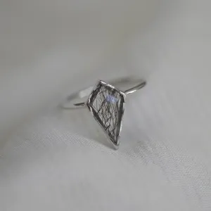 Gold ring with rutile quartz BUNO Thumbnail