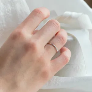 Gold minimalist ring with salt and pepper diamonds OLU Thumbnail